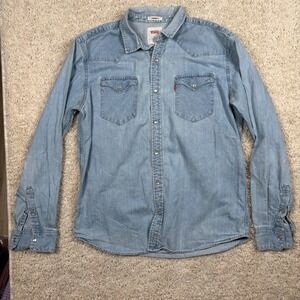 Levi's Standard Fit Light Wash Denim Western Shirt Men's Size M